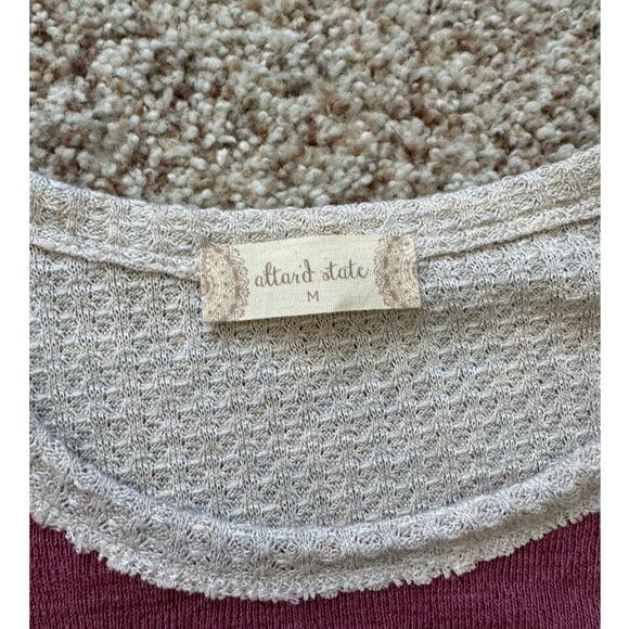 Altar'd State Patchwork sleeve blouse/shirt, size Medium - Picture 6 of 7